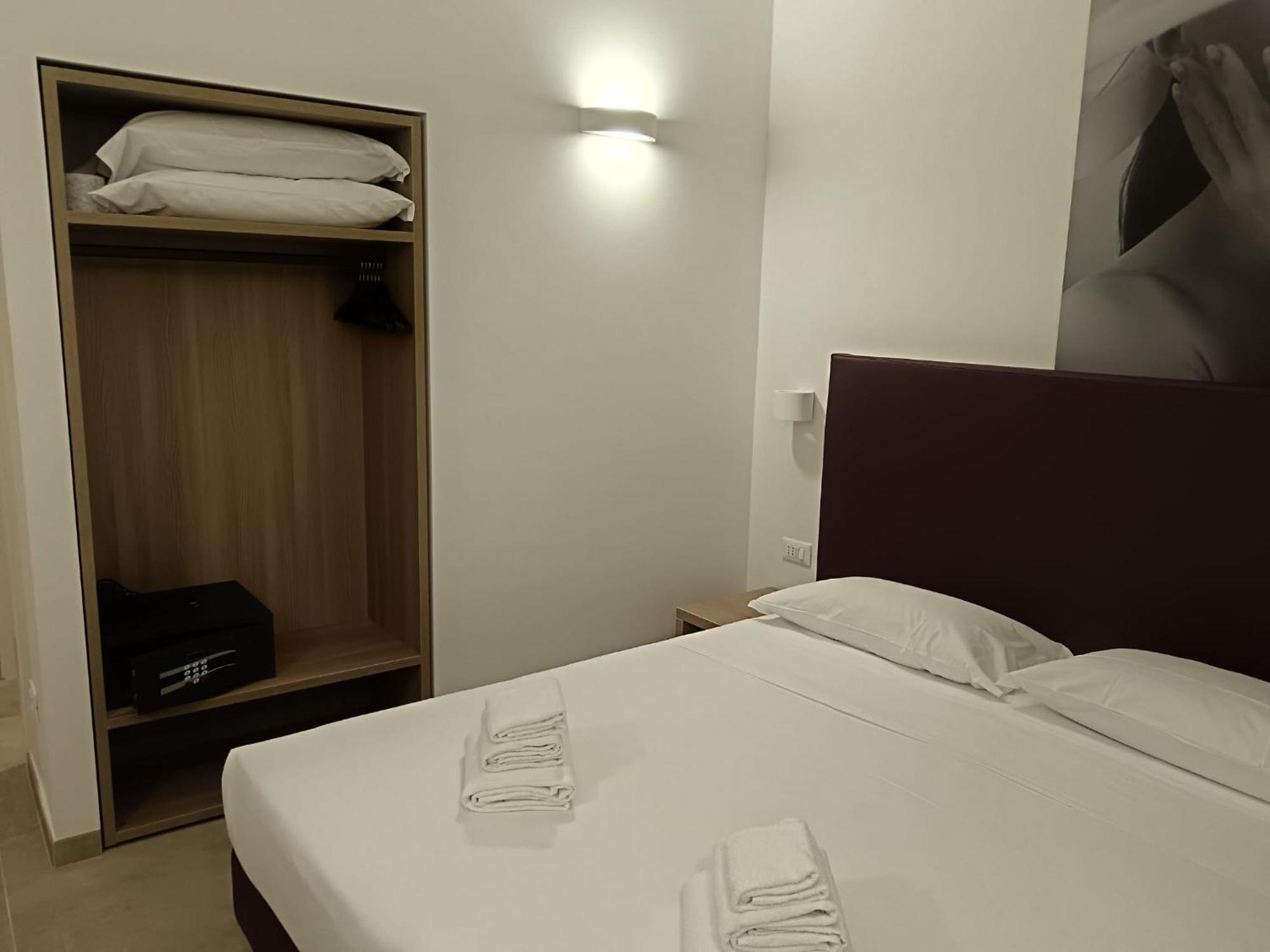 בולוניה Bertiera Rooms מראה חיצוני תמונה